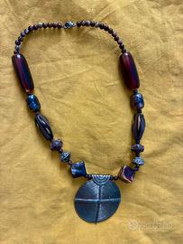 Collana etnico/vintage con pendente decorativo