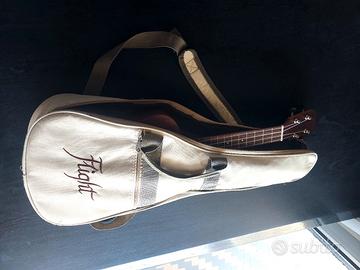 ukulele tenore 