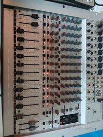 mixer behringer eurorack mx 2004A