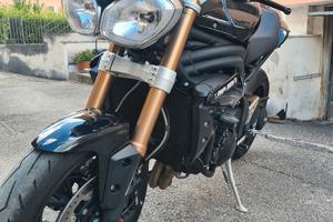 triumph speed triple 1050