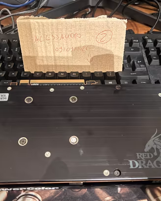 PowerColor Red Dragon RX 5700 XT - Perfetta 2 di 3