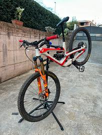YT capra CF