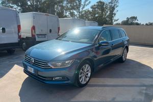 Volkswagen Passat station Wagon 1.6 TDI Automatica