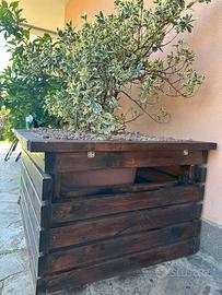 Fioriera in legno