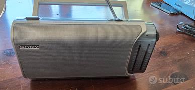 Radio portatile SONY  vintage 