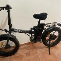 Bicicletta elettrica pieghevole Nilox x8 plus