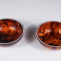 Coppia ciotole in lucite tartarugata anni ’60 MCM