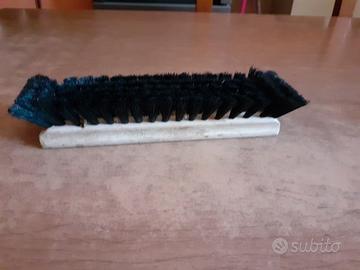 Spazzola per bigliardo