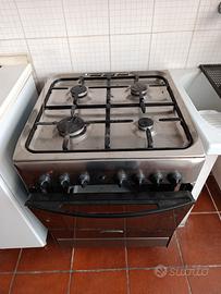 Cucina libera installazione