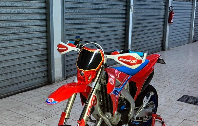 Tm 125 red dream