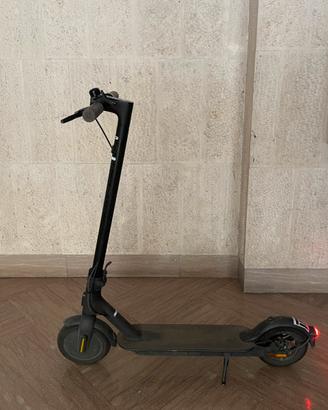 Monopattino elettrico XIAOMI