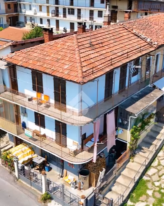 CASA SEMINDIPENDENTE A COAZZE