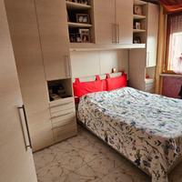 Camera da letto angolare a ponte