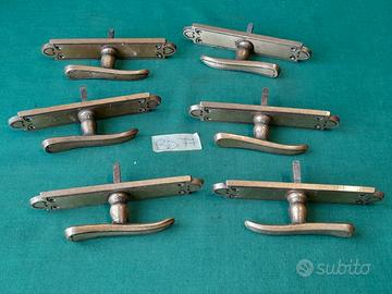 6 VECCHIE MANIGLIE PORTA FINESTRA OTTONE PIENO VIN