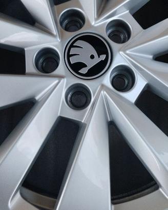 4 CERCHI IN LEGA ORIGINALI SKODA