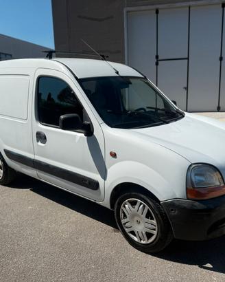 RENAULT KANGOO 1.5 DIESEL 2004 12 MESI DI GARANZIA