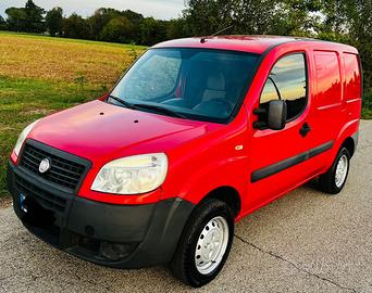Doblo’ Cargo metano 2010 bombole nuove