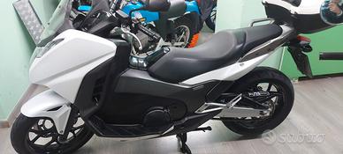 HONDA INTEGRA 750 - INTERAMENTE FINANZIABILE