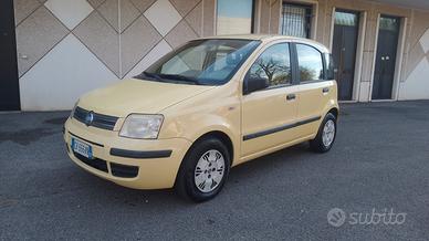 Fiat Panda 1.2 benzina GANCIO TRAINO neopatentati