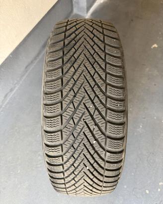 Coppia Gomme Invernali Pirelli 205/55 R17 - Ottime