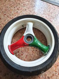 Cerchione moto Honda RC30