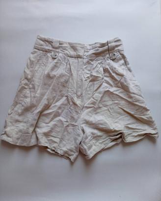 Pantaloni corti