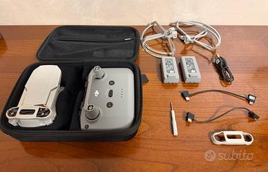 DJI Mini 2 SE: 2 batterie + accessori + custodia