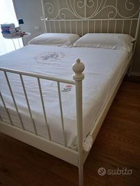 Letto matrimoniale