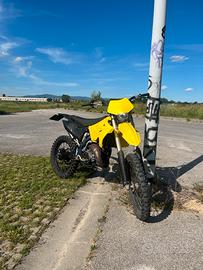 Suzuki rm 125