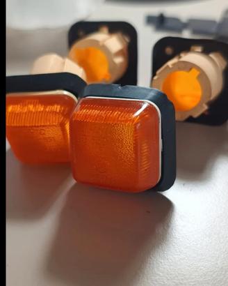 fanalini frecce laterali Alfa Romeo fino '85