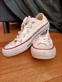 Scarpe Converse classiche bianche Abbigliamento e Accessori In