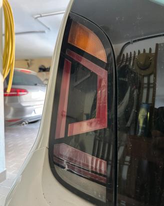 Fanale posteriore SX  Volkswagen UP! >2016