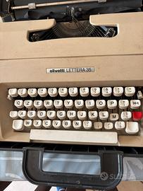 Macchina da scrivere