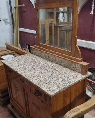 Specchiera Antica in Legno Intagliato Liberty