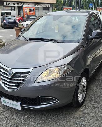 LANCIA Ypsilon 1.2 69 CV 5 porte S&S Platinum