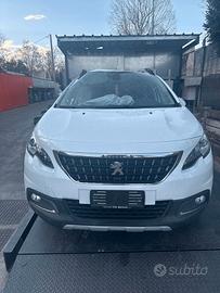PEUGEOT 2008 DEL 2017 PER RICAMBI