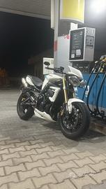street triple 675 2011