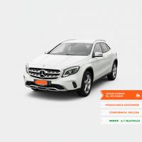MERCEDES GLA (X156) GLA 200 d Automati...
