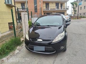 FORD FIESTA 1.4 GPL