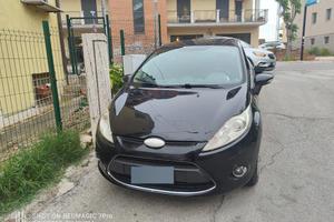 FORD FIESTA 1.4 GPL