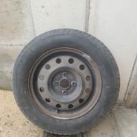 cerchi + gomme Kia rio