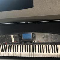 Tastiera Yamaha PSR-7000