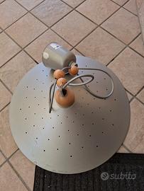 Lampadario grigio 