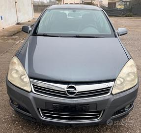 Ricambi usati Opel astra h 1.6 benzina/gpl Z16XER