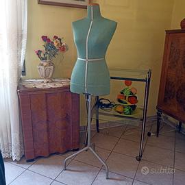 Busto per sartoria