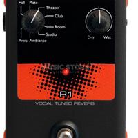 TC Helicon VoiceTone R1 - Pedale Effetti Vocali 