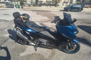 T-Max 2018 pari al nuovo