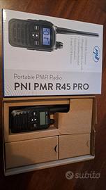Stazione radio portatile PMR/portable PMR Radio