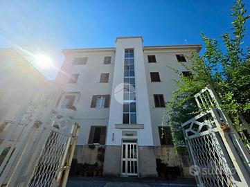 4 LOCALI A SCALEA