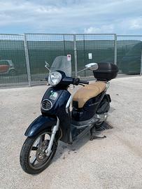 APRILIA SCARABEO 125